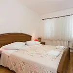 Bed & Breakfast Mario Krk Town