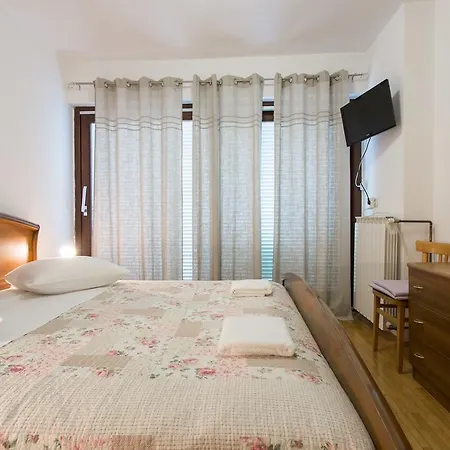 Mario Bed and Breakfast Krk Town